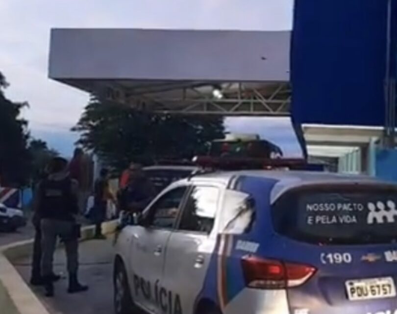 Ex-presidiário é morto a tiros e homem que passava pelo local é atingido por bala perdida, em Caruaru