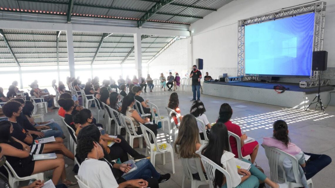 Abertas inscrições para Cursinho Popular em Caruaru