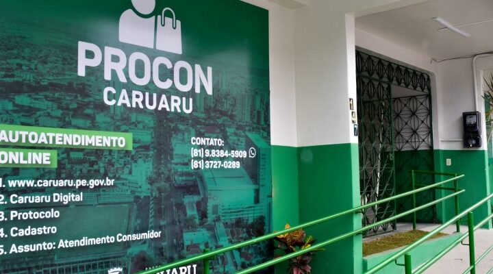 Procon Caruaru realiza ação de serviços em comemoração ao Dia do Consumidor