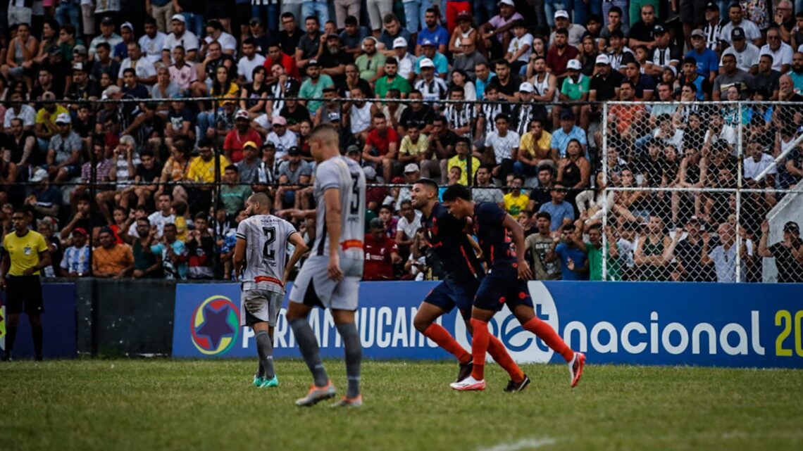 Central encerra fraca campanha perdendo para o time B do Sport e está fora do G6 e da Série D Central encerra fraca campanha perdendo para o time B do Sport e está fora do G6 e da Série D