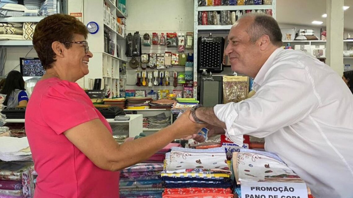 “Parabéns ao trabalhador brasileiro, salve o 1° de maio”, por Jorge Quintino “Parabéns ao trabalhador brasileiro, salve o 1° de maio”, por Jorge Quintino