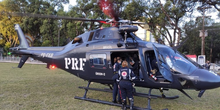 Criança internada com epilepsia em Gravatá, é transferida para Recife, em helicóptero da PRF Criança internada com epilepsia em Gravatá, é transferida para Recife, em helicóptero da PRF