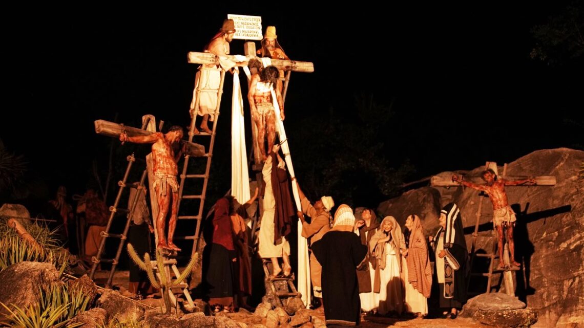Pesquisa traça perfil do público da Paixão de Cristo de Nova Jerusalém Pesquisa traça perfil do público da Paixão de Cristo de Nova Jerusalém