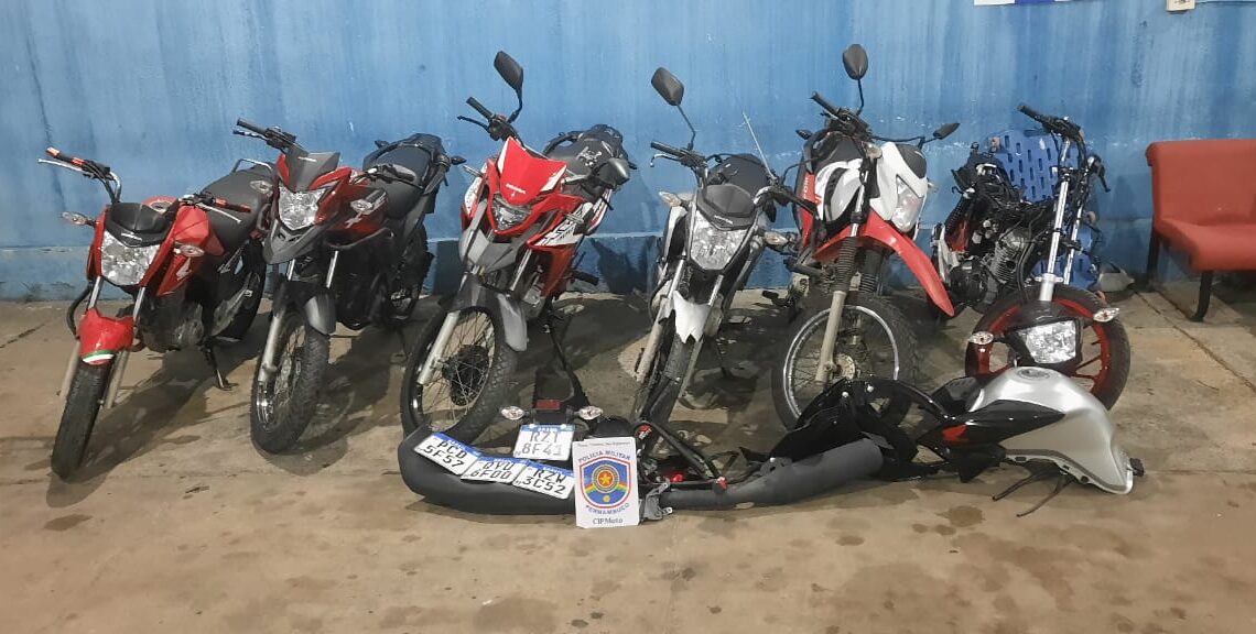 PM localiza desmanchee recupera sete veículos PM localiza desmanchee recupera sete veículos