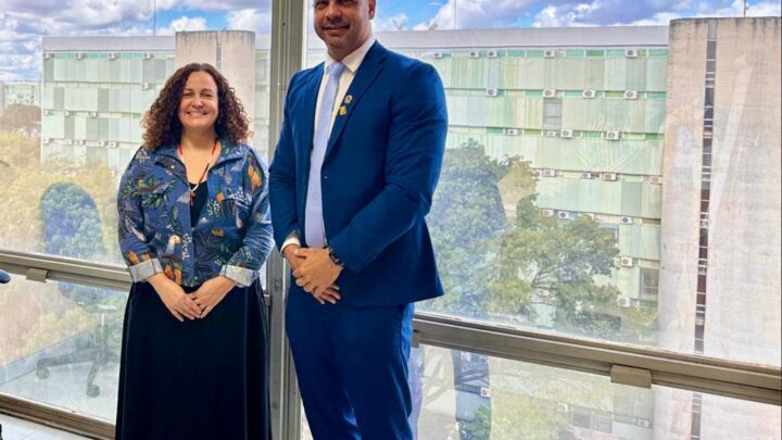 Anderson Correia visita Ministério do Meio Ambiente e discute aplicação das legislações federais de controle populacional e educação animalista