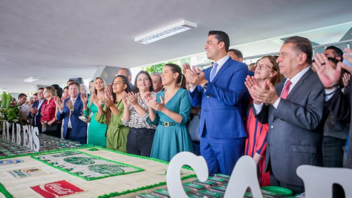 Prefeito Rodrigo Pinheiro recebe a governadora Raquel Lyra nas comemorações dos 166 anos de Caruaru