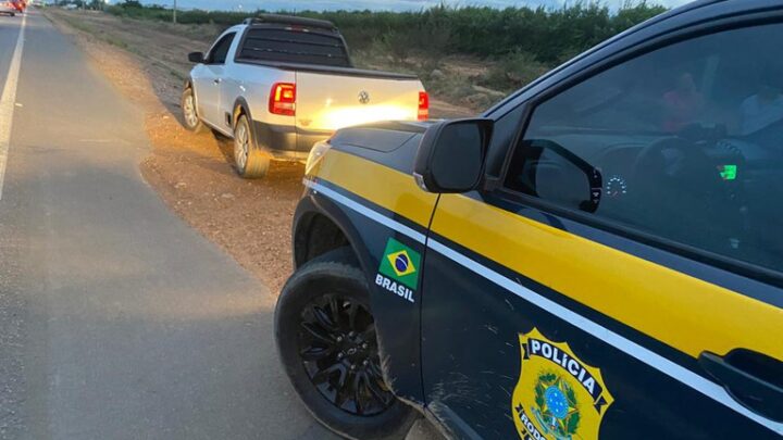 PRF recupera 5 veículos roubados em Pernambuco