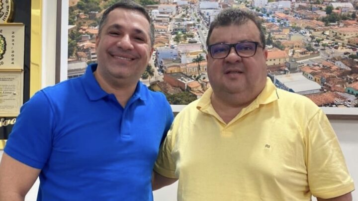 Júnior da Saúde se reúne com prefeito Josafá para debater a proteção animal na cidade de São Caitano