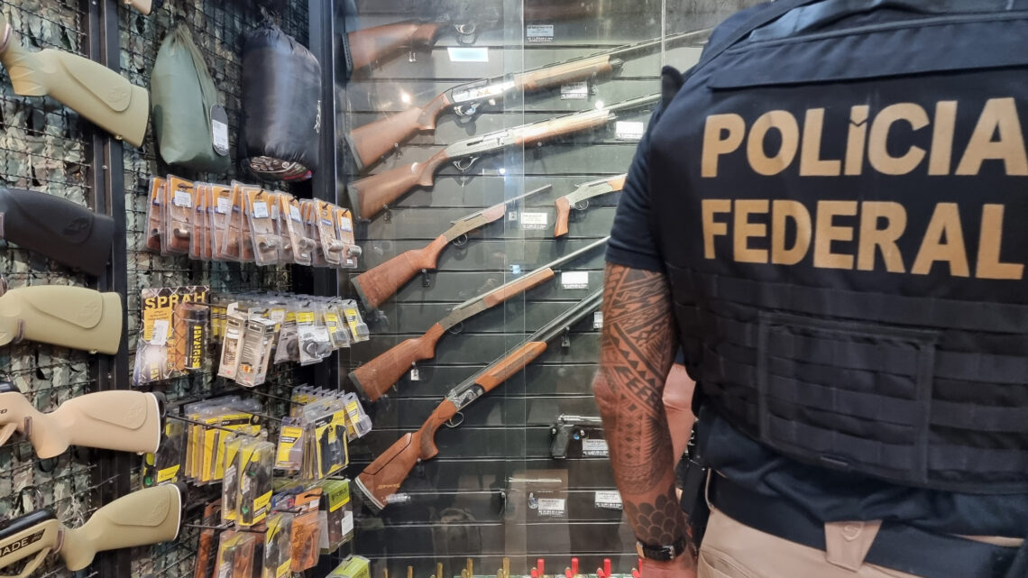 Armas apreendidas em clube de tiros de Caruaru, serão usadas pela PM Armas apreendidas em clube de tiros de Caruaru, serão usadas pela PM