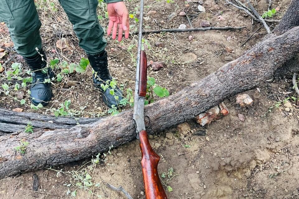 PM prende 7 pessoas e apreende 6 armas, maconha, cocaína e celulares roubados