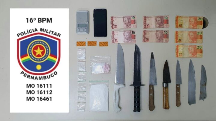 Homem preso com drogas e facas no Camelódromo