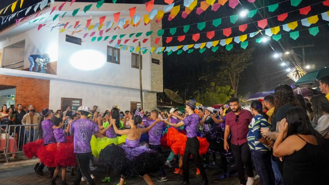 São João na Roça será na Vila Peladas neste sábado (20) São João na Roça será na Vila Peladas neste sábado (20)