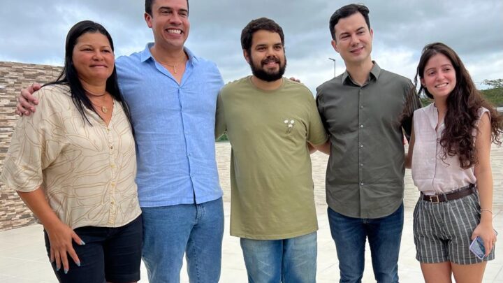 Rodrigo Pinheiro participa de almoço com lideranças políticas em Caruaru