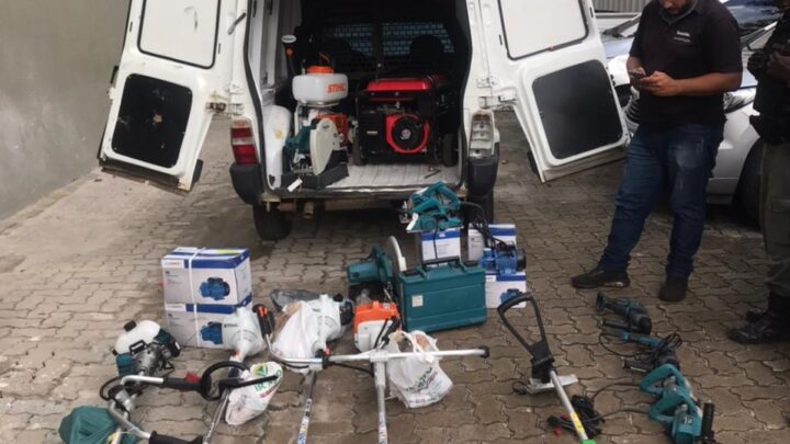 Homem é preso em flagrante após roubo a loja e equipamentos recuperados