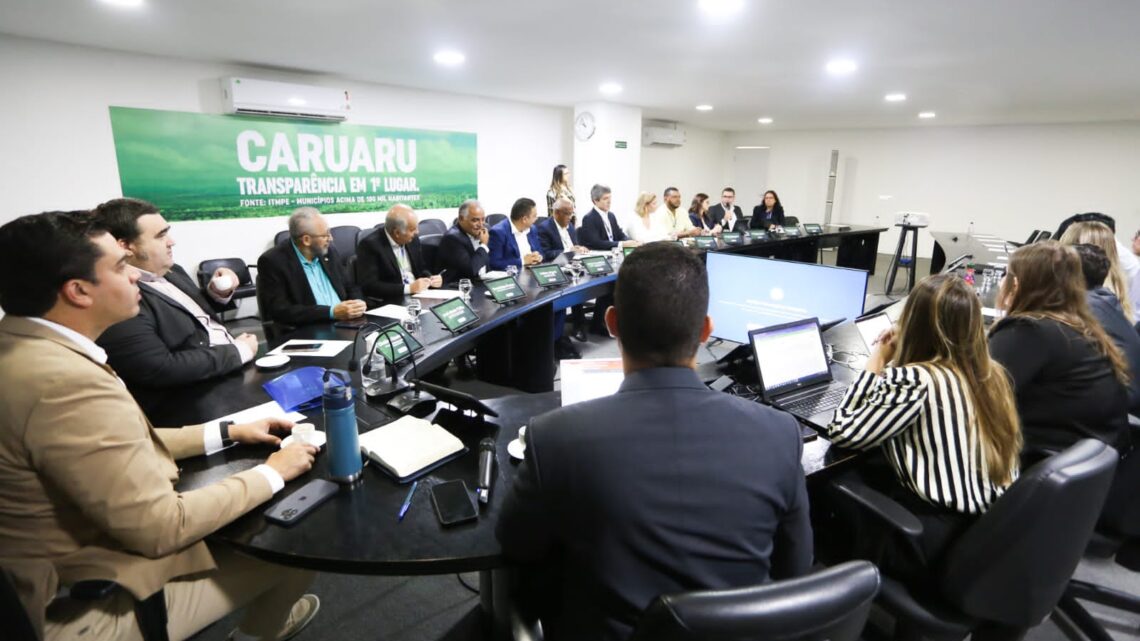 Prefeitura de Caruaru e Governo-PE iniciam entendimento para renovação do contrato de concessão com a Compesa Prefeitura de Caruaru e Governo-PE iniciam entendimento para renovação do contrato de concessão com a Compesa