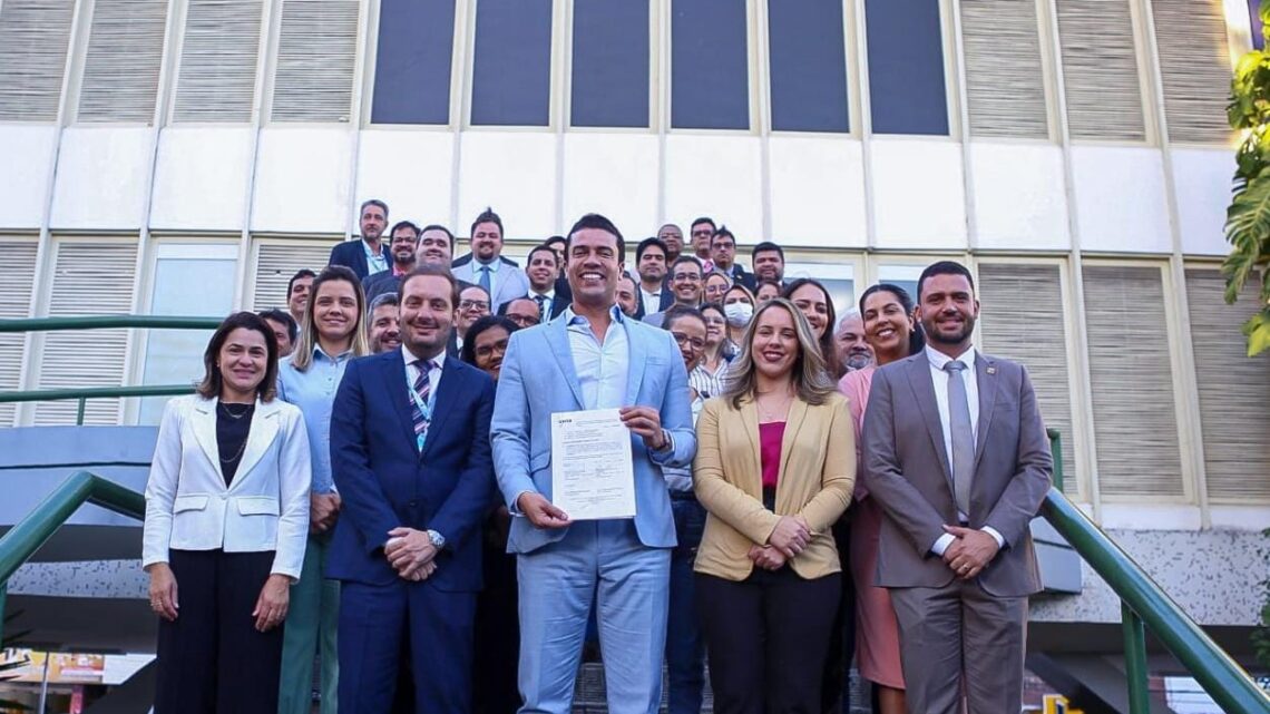 Prefeito de Caruaru assina contrato com a Caixa Econômica Federal para investir 100 milhões em obras em Caruaru