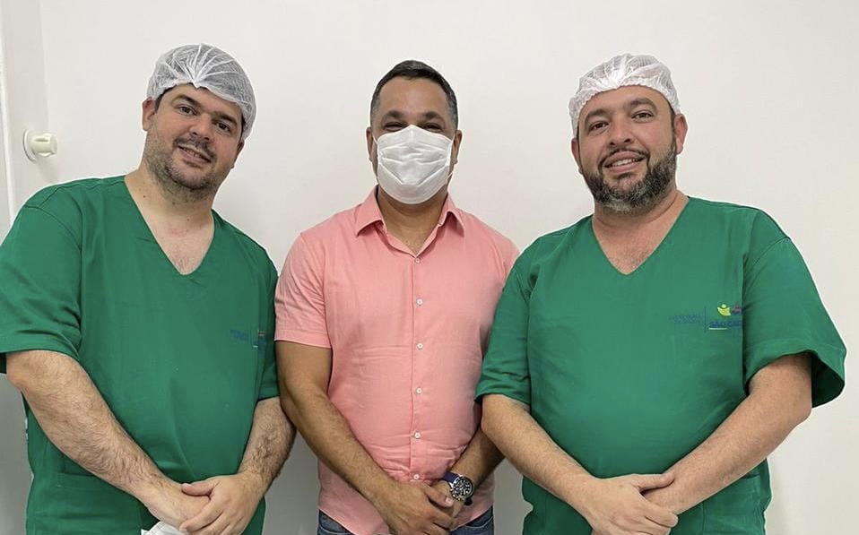Júnior da Saúde celebra início de cirurgias em São Caitano