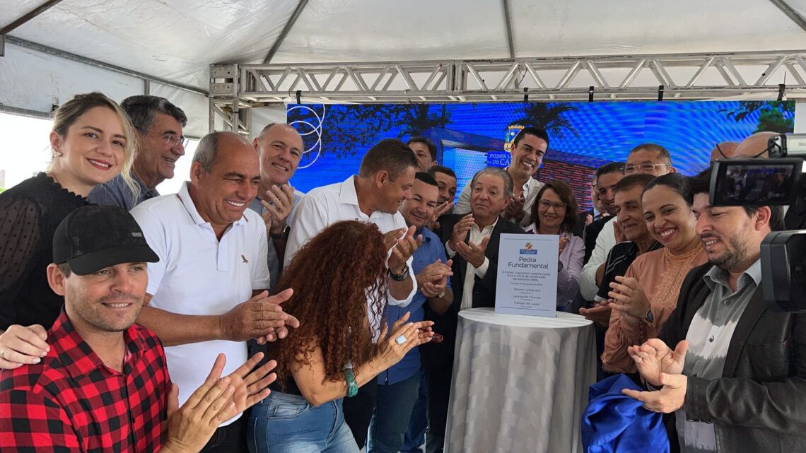 Assinada ordem de serviço e lançada pedra fundamental para construção da nova sede da Câmara de Caruaru