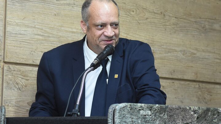 Vereador Jorge Quintino visa melhorar inclusão de pessoas com deficiência nas escolas, através de Projeto