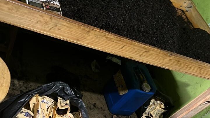 Fábrica clandestina de fumo é descoberta e fechada no Agreste-PE