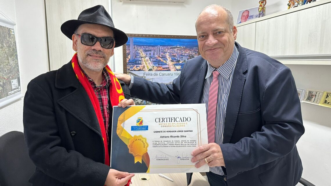 Valorizando o papel essencial dos professores na educação, vereador Jorge Quintino concede voto de aplausos a professor da rede municipal Valorizando o papel essencial dos professores na educação, vereador Jorge Quintino concede voto de aplausos a professor da rede municipal