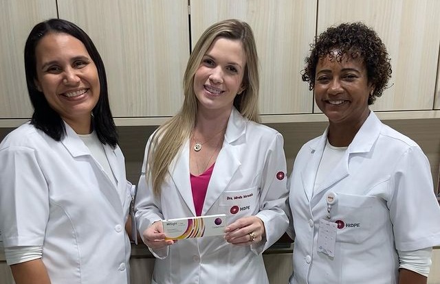 HOPE avança e começa a prescrever lentes de contato capazes de reduzir progressão da miopia infantil em quase 60%