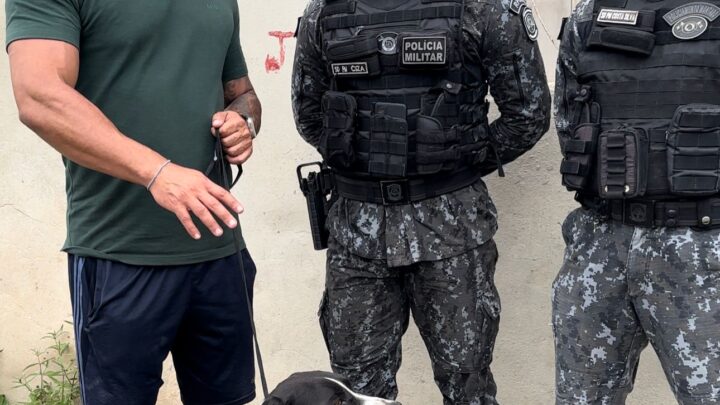 Com apoio da Cavalaria da PM, Anderson Correia resgata animal em situação de maus-tratos