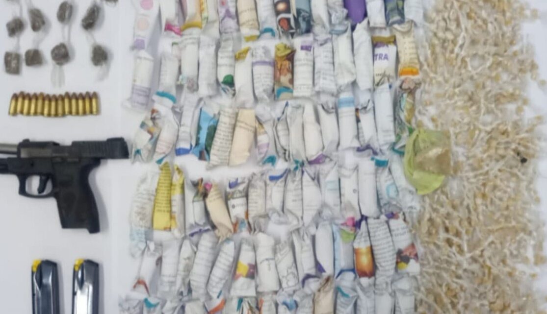 Homem é preso com mais de mil unidades de droga