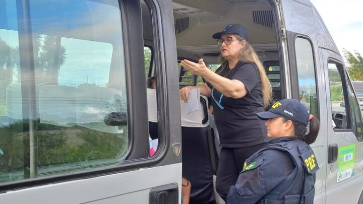 PRF e SDS realizam ações de enfrentamento ao Tráfico de Pessoas