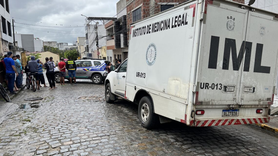 Homicídio em Caruaru: Vigia é assassinado a tiros Homicídio em Caruaru: Vigia é assassinado a tiros