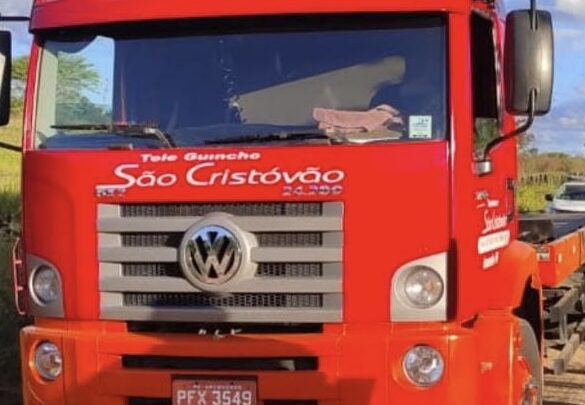 PM recupera caminhão que havia sido roubado