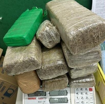 PM apreende mais de 8kg de maconha