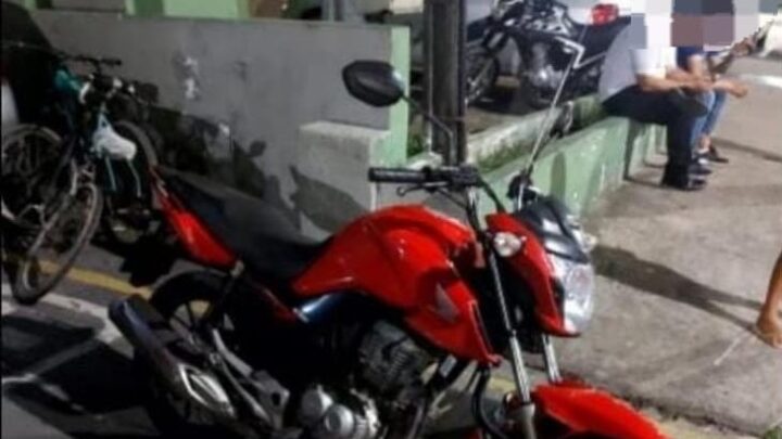 PM descobre desmanchede moto e prende suspeitos