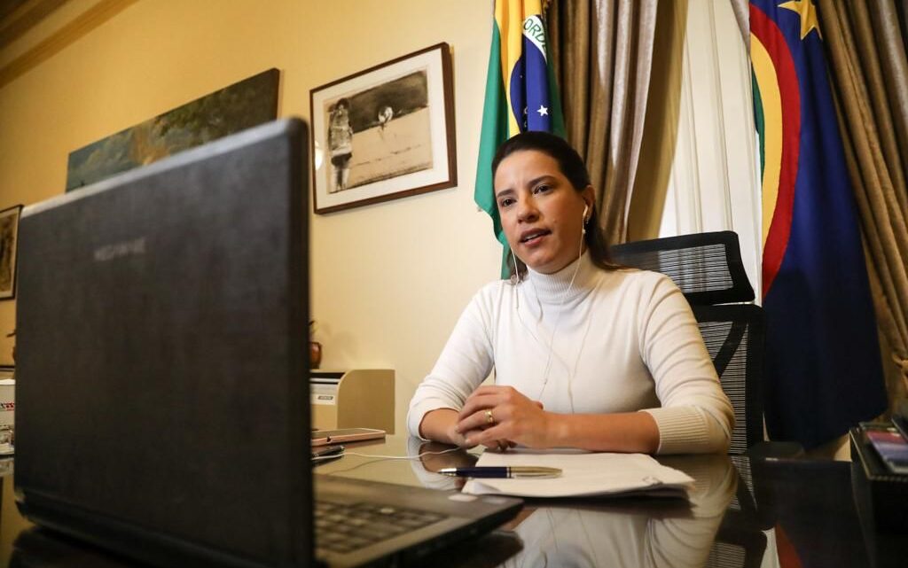 Raquel Lyra defende que a Reforma Tributária seja fator de união entre estados Raquel Lyra defende que a Reforma Tributária seja fator de união entre estados