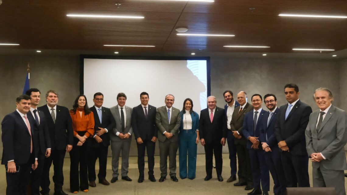 Raquel Lyra reúne bancada federal em Brasília para discutir demandas e investimentos para Pernambuco