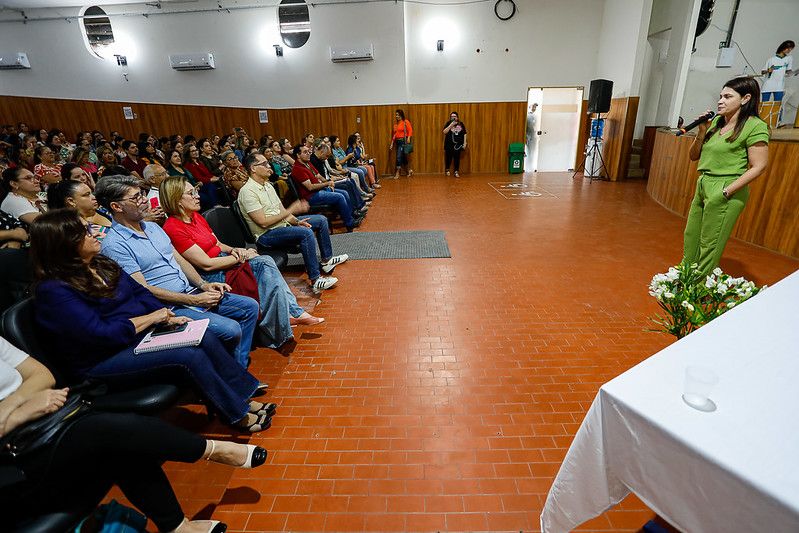 Lançado projeto “Primeiros passos na inclusão digital”, em Caruaru Lançado projeto “Primeiros passos na inclusão digital”, em Caruaru