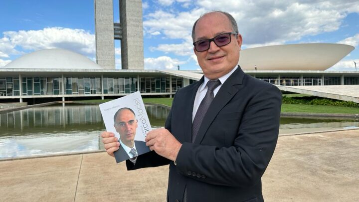 Jornalista Magno Martins lança livro O Estilo Marco Maciel