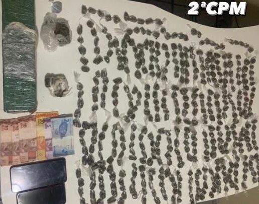 Ponto de venda de drogas é debelado e PM prende três pessoas