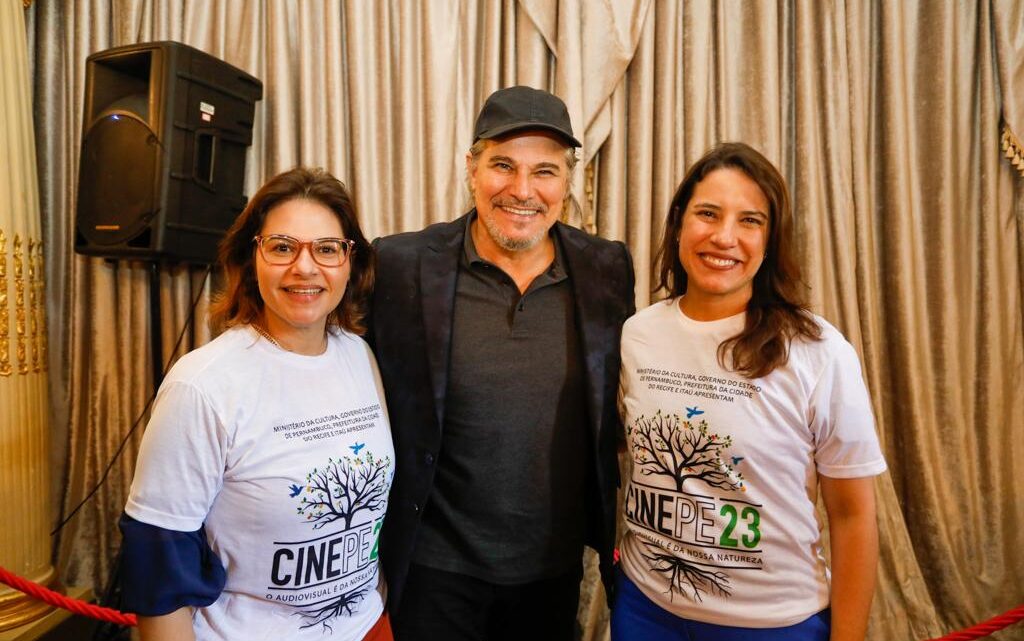 Raquel Lyra se reúne com artistas e organizadores do Cine PE para debater investimentos na cultura do Estado Raquel Lyra se reúne com artistas e organizadores do Cine PE para debater investimentos na cultura do Estado