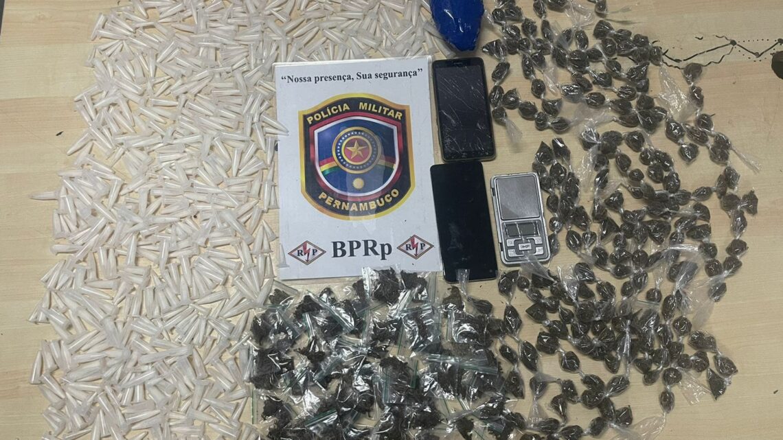 Ponto de venda de drogas é debelado e dois homens presos Ponto de venda de drogas é debelado e dois homens presos