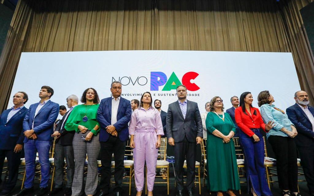 Raquel Lyra participa do lançamento regional do PAC com ministro da Casa Civil