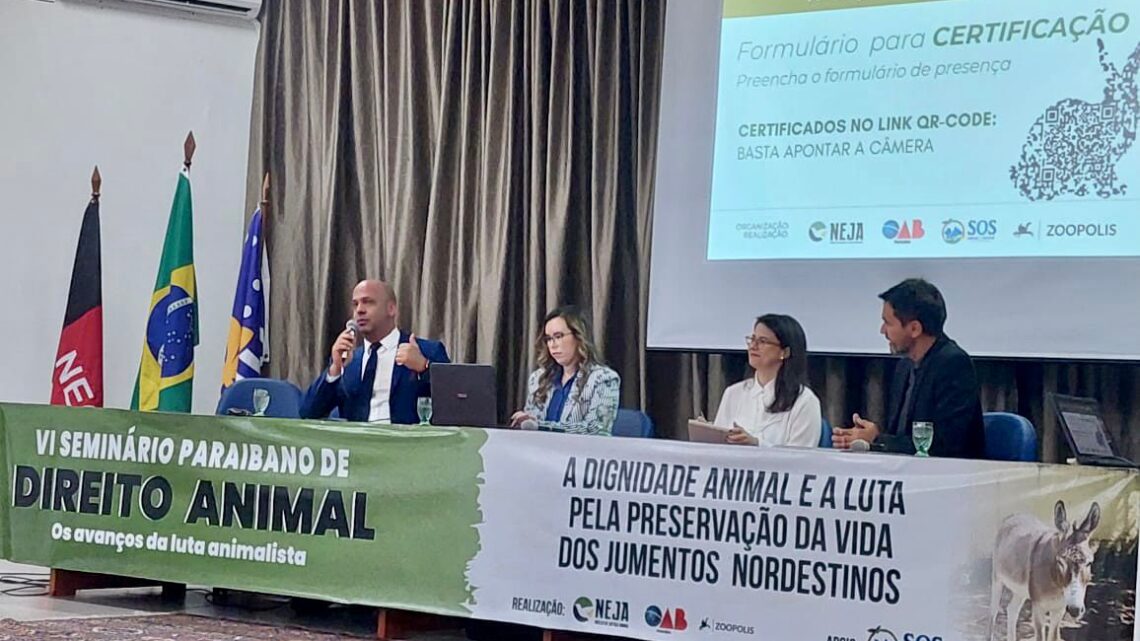 Anderson Correia ministra palestra no VI Seminário Paraibano de Direito Animal