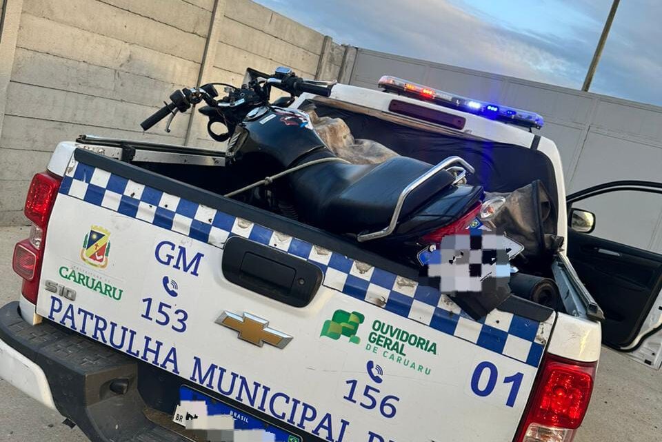 Guarda Municipal de Caruaru recupera moto furtada