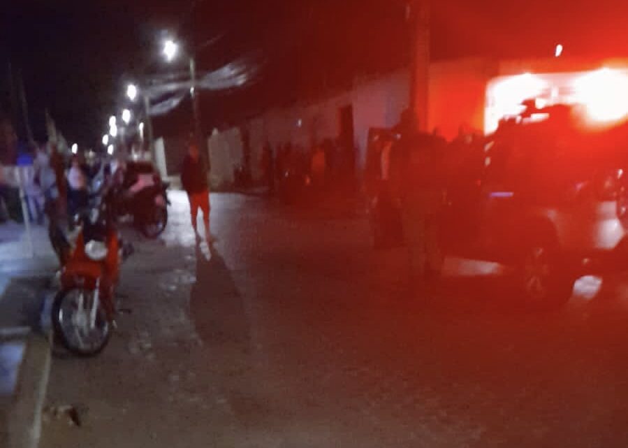 Mãe e filha são assassinadas dentro da própria casa em Caruaru
