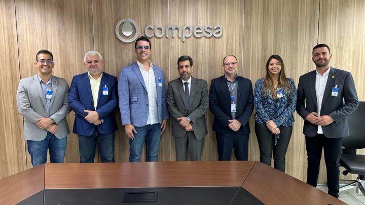 Rodrigo Pinheiro e presidente da Compesa discutem contrato de concessão, Adutora do Agreste e expansão da rede em Caruaru