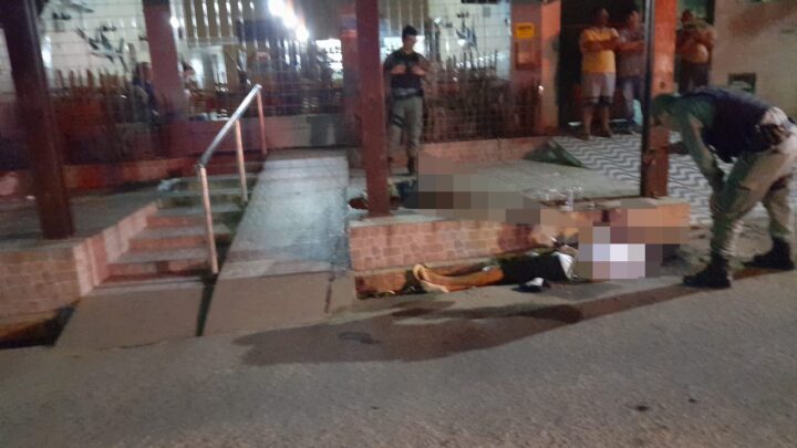 Duplo homicídio: Homem e mulher são mortos a tiros em mesa de bar