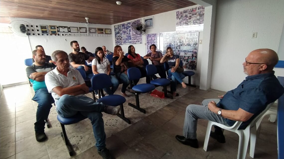 Sismuc Regional convoca servidores associados para assembleia geral neste sábado (28) Sismuc Regional convoca servidores associados para assembleia geral neste sábado (28)