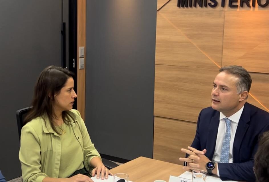 Em Brasília, governadora Raquel Lyra se reúne com ministro Renan Filho para tratar sobre Transnordestina e obras em rodovias de Pernambuco