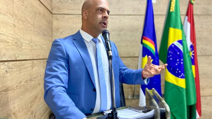 Anderson Correia propõe PL com multa de até R$ 34.500 para quem matar árvore em Caruaru