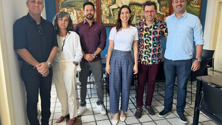Prefeitura de Caruaru participa de reuniões com representantes do Governo-PE e da Prefeitura do Recife para fortalecer as manifestações culturais do estado